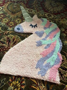 Pottery barn kids Charter Club Kids Pastel Pink Unicorn Accent Rug like new